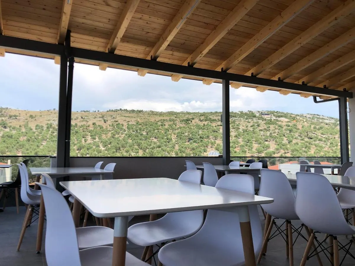 Hotel Mare 2 Ksamil